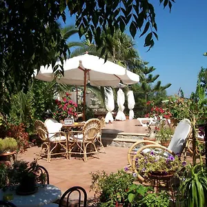 Holidaysora - Il Giardino Di Graziella Apartment